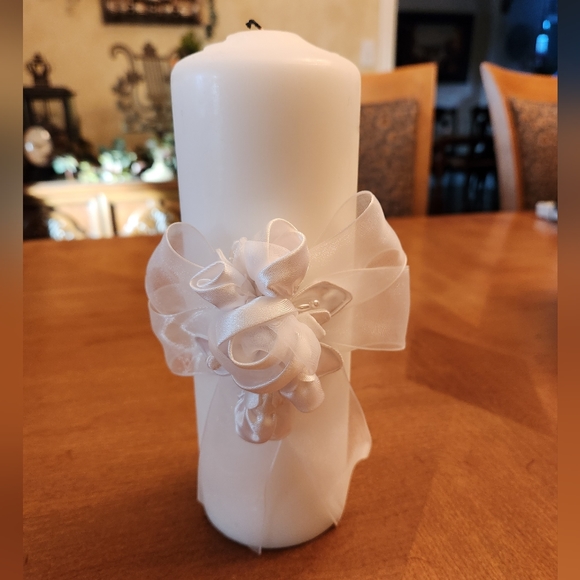 Beverly Clark Unity Candle - Picture 8 of 8